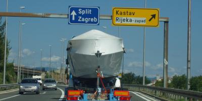 Vessel transport