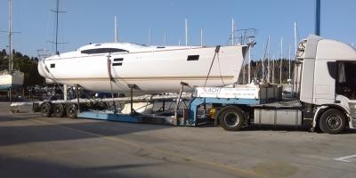 Sailboat transport Elan Impression 40