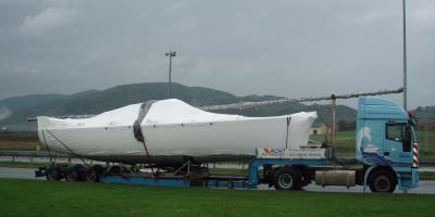 Sailboat transport Salona 44